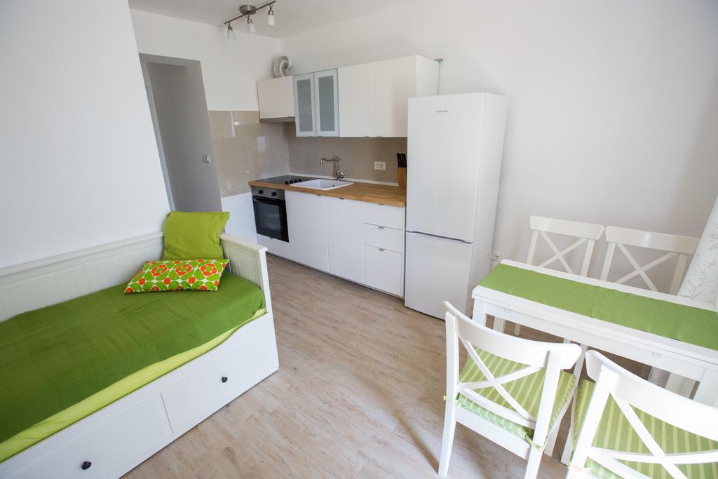 Apartments Irina Ičići Εξωτερικό φωτογραφία